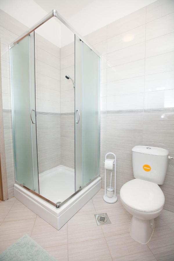 Apartmani Lea Стариград-Паклениця Екстер'єр фото